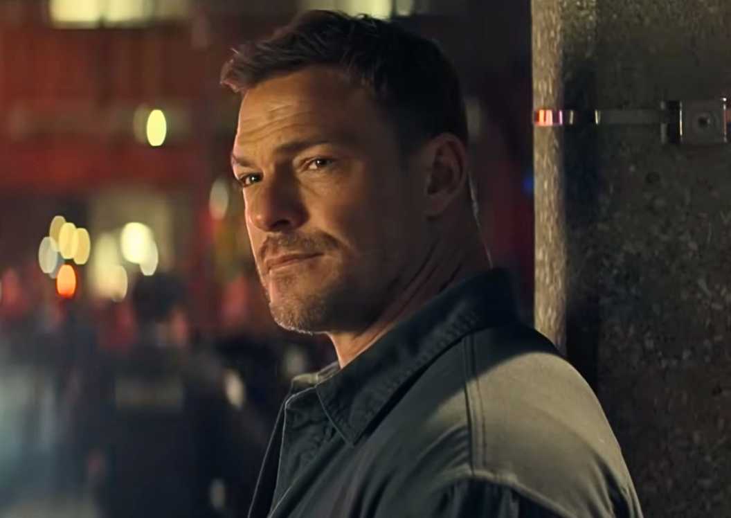 Alan Ritchson as Jack Reacher in 'Neagley' trailer.