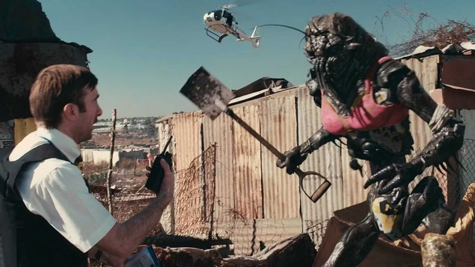 Wikus and Chris face off in District 9