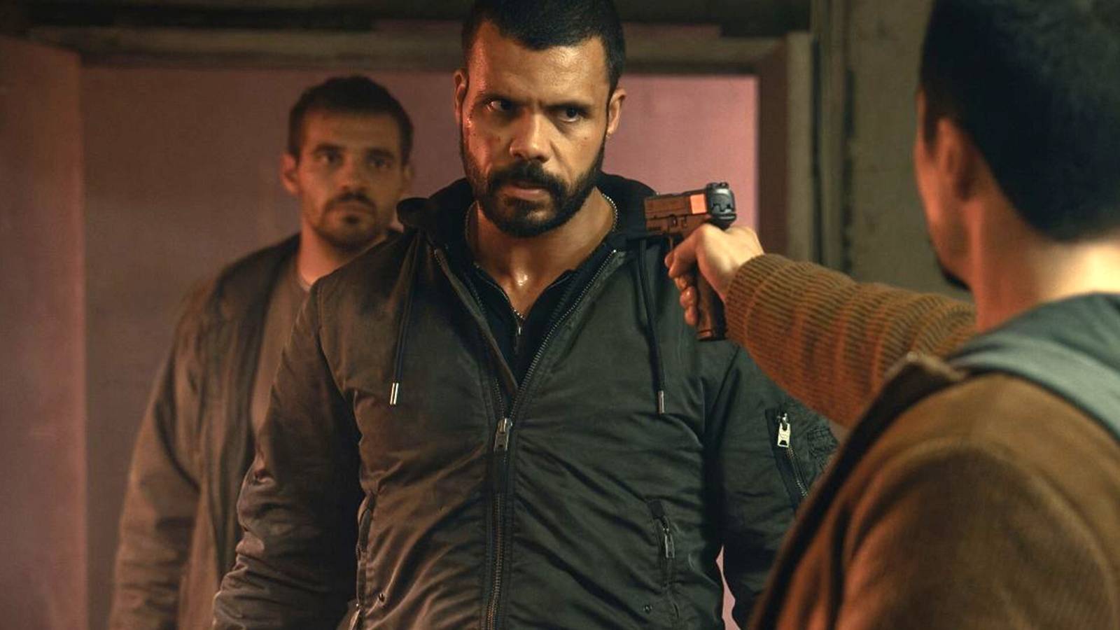 Starz's Boxing Crime Drama 'Fightland' Climbs to #1 on Streaming Chart