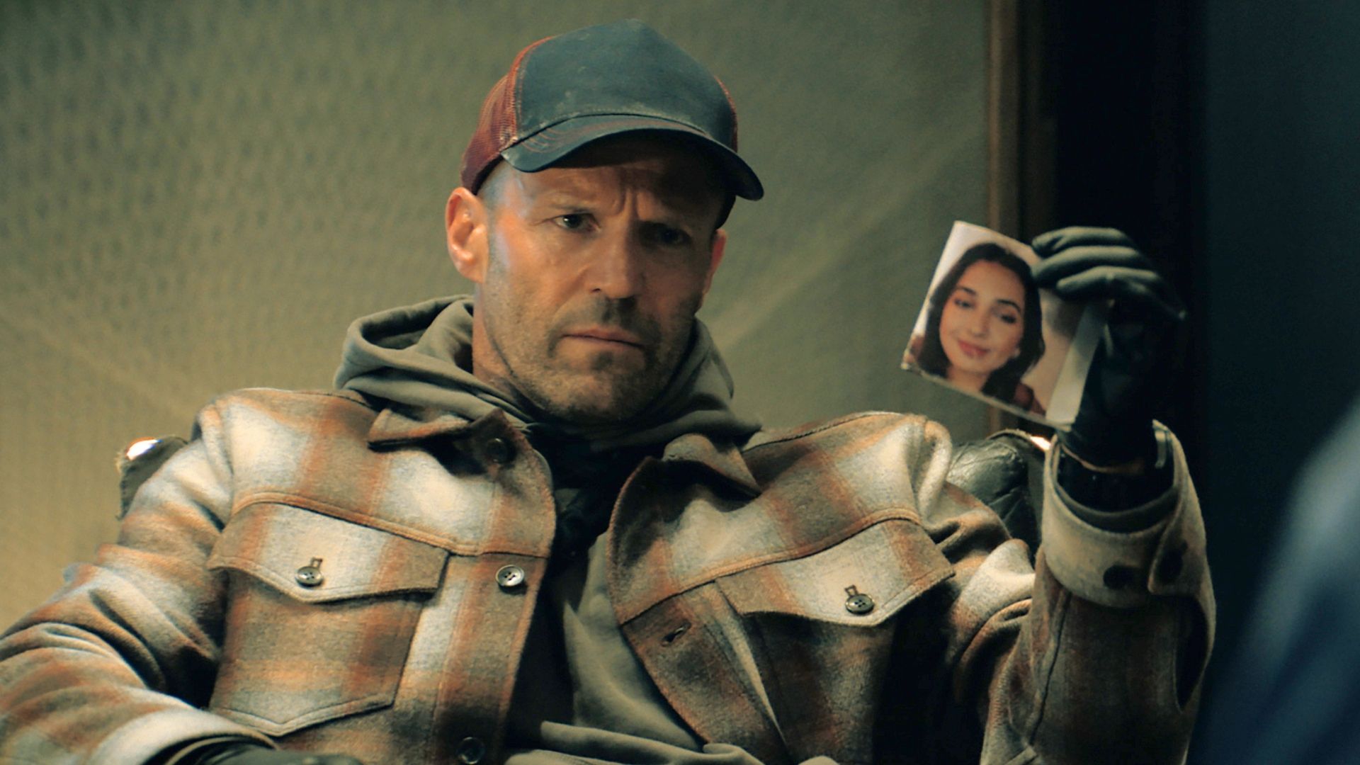 'A Working Man' Action Thriller Starring Jason Statham Dominates Streaming