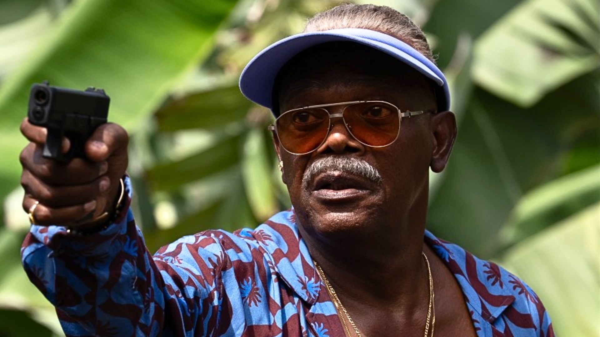 Samuel L. Jackson's New Action Thriller Called "Post-Pulp Fiction Era" Throwback in First Reviews