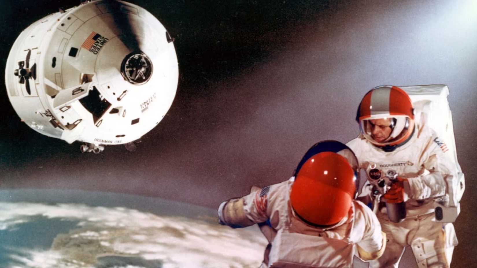 Marooned (1969)