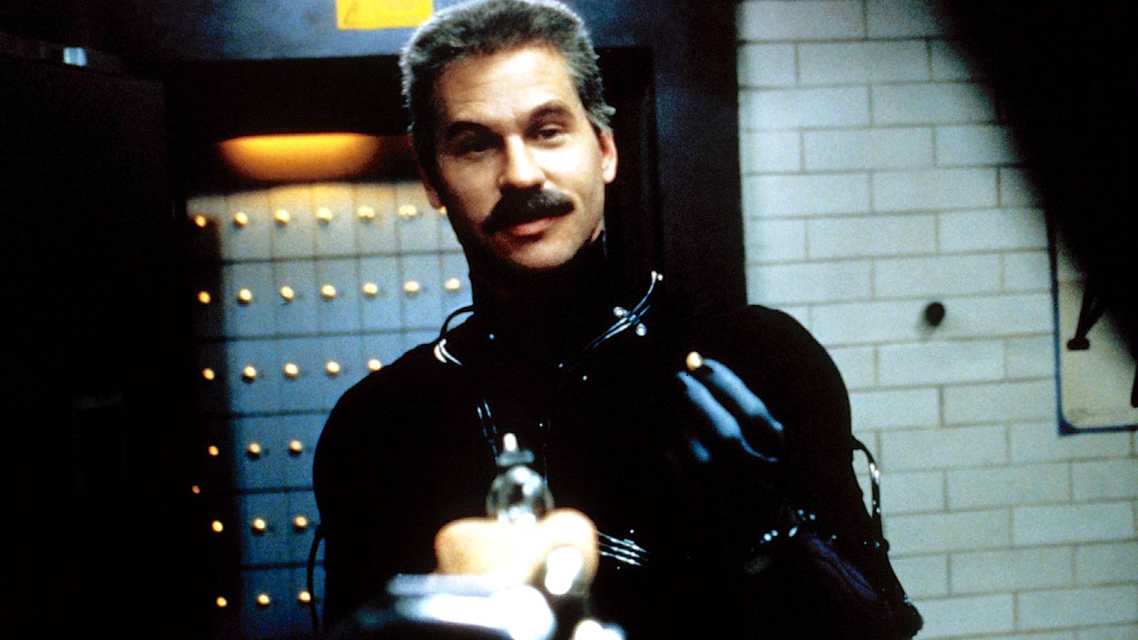 29 Years Later, Val Kilmer's Forgotten Action Thriller Reboot Sets New ...