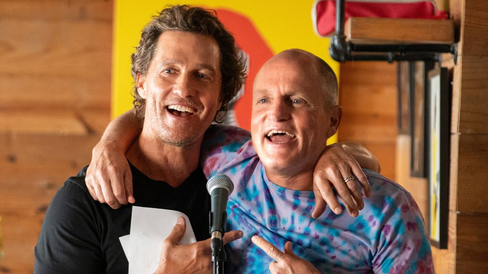 Matthew McConaughey & Woody Harrelson Are 'Brothers' in First Trailer for New Apple Series