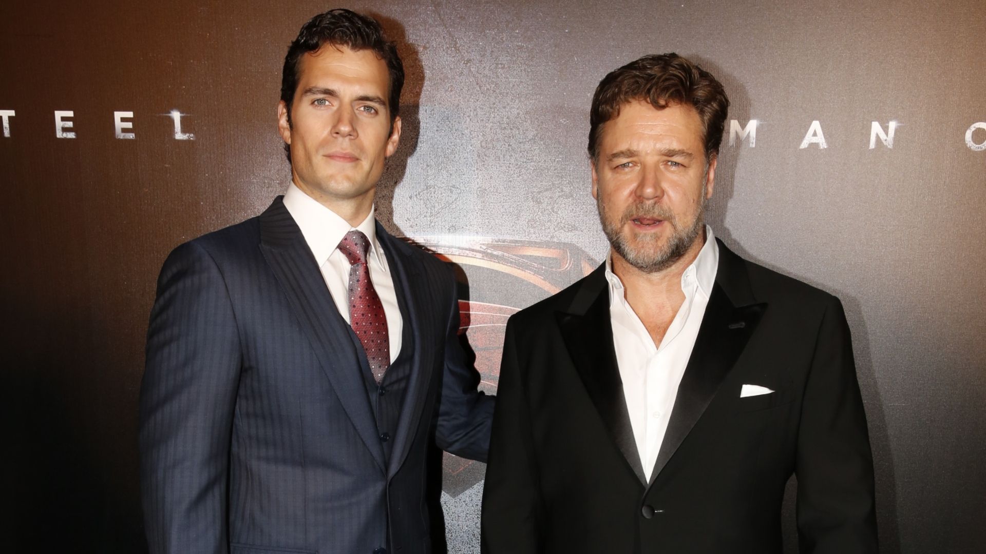 Henry Cavill & Russell Crowe's 'Man of Steel' Reunion Could Revive an Entire Sci-Fi Franchise