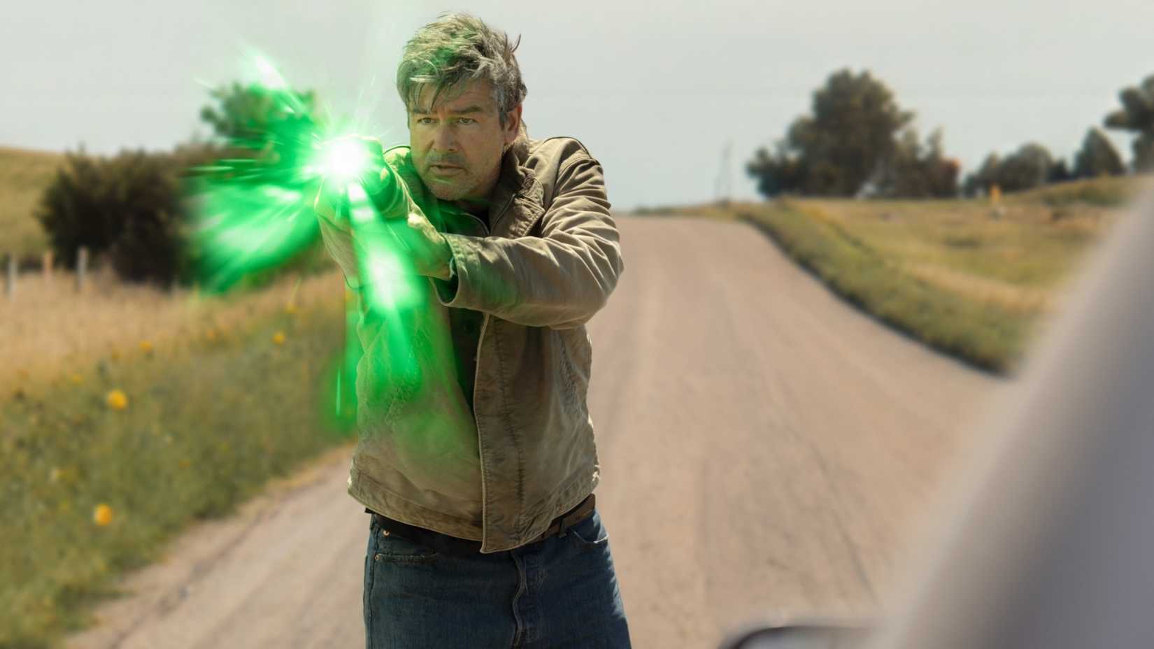 Kyle Chandler as Hal Jordan in Lanterns