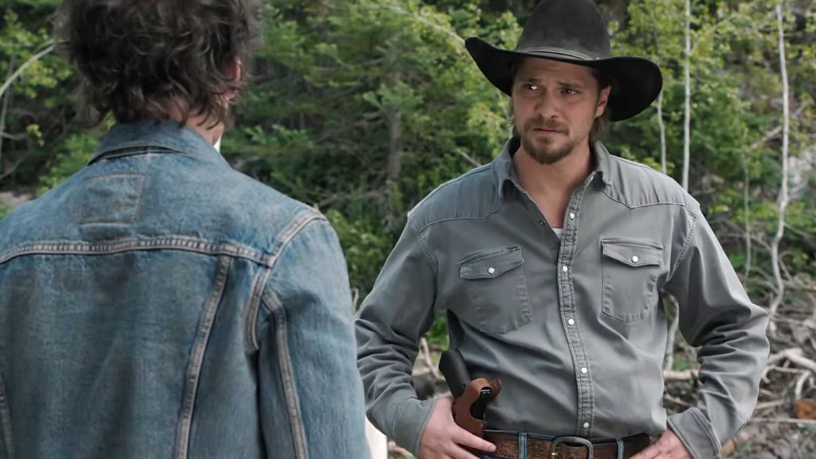Luke Grimes as Kayce Dutton in 'Marshals' Season 2.