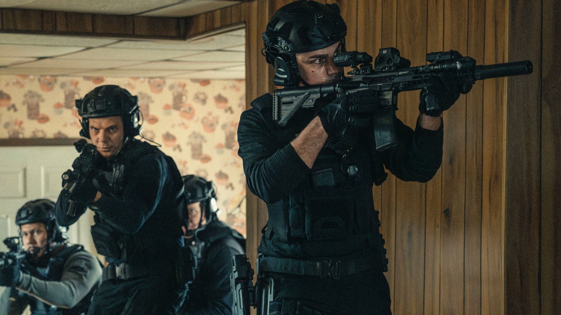 Taylor Sheridan's Highest-Rated Series Heads to Netflix for the First Time Ever Next Month
