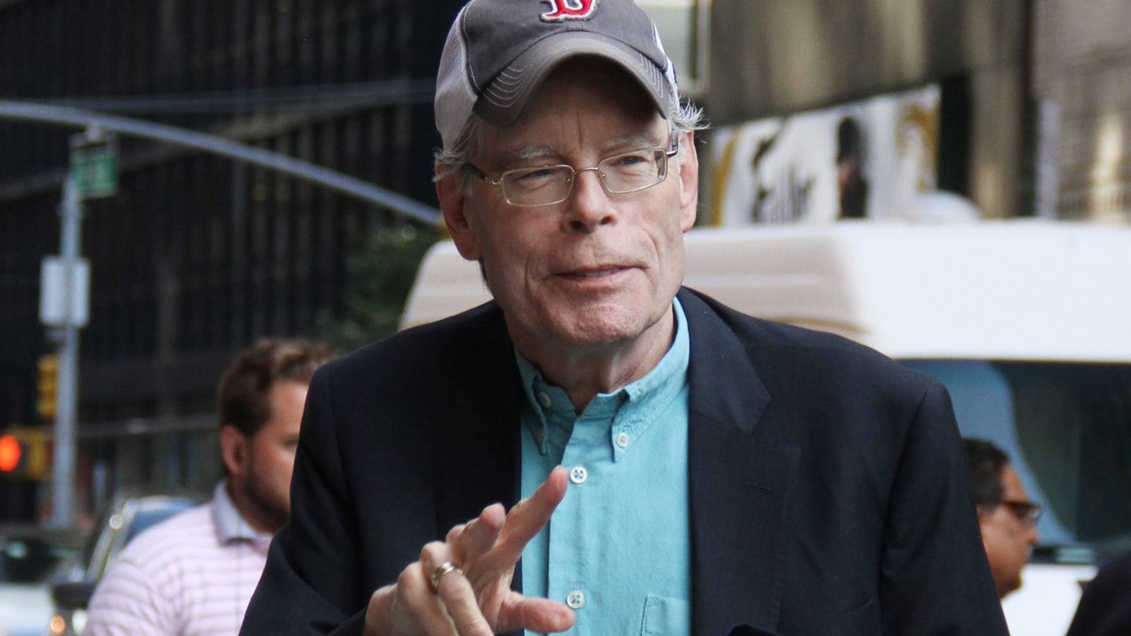 8 Masterpiece Fantasy Books Recommended by Stephen King