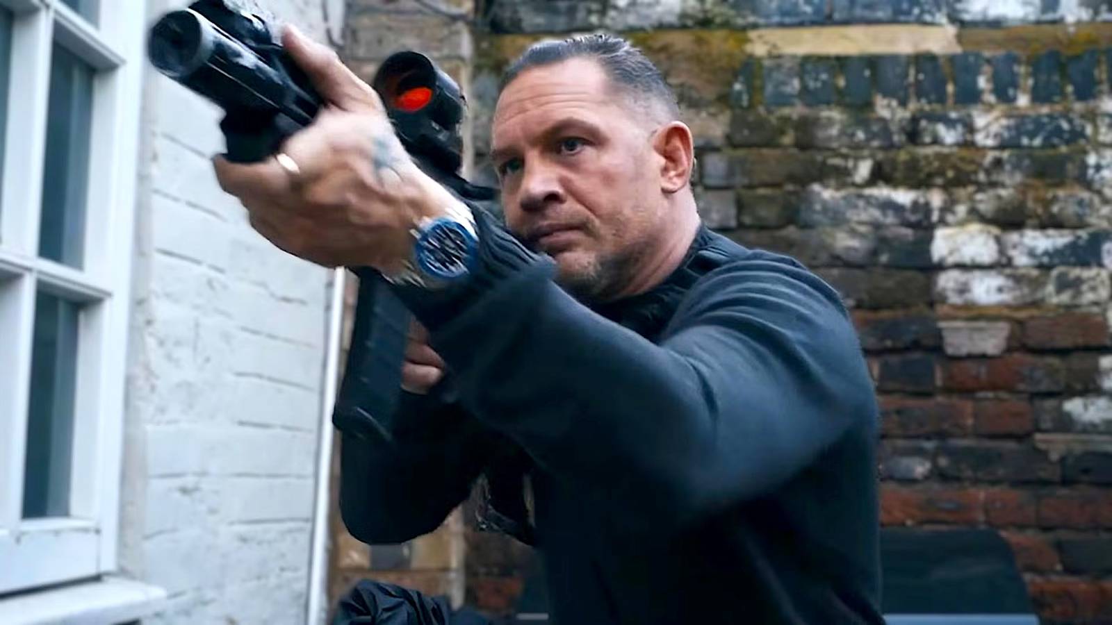 Tom Hardy's New Guy Ritchie Series Lands Rare Rotten Tomatoes Score ...
