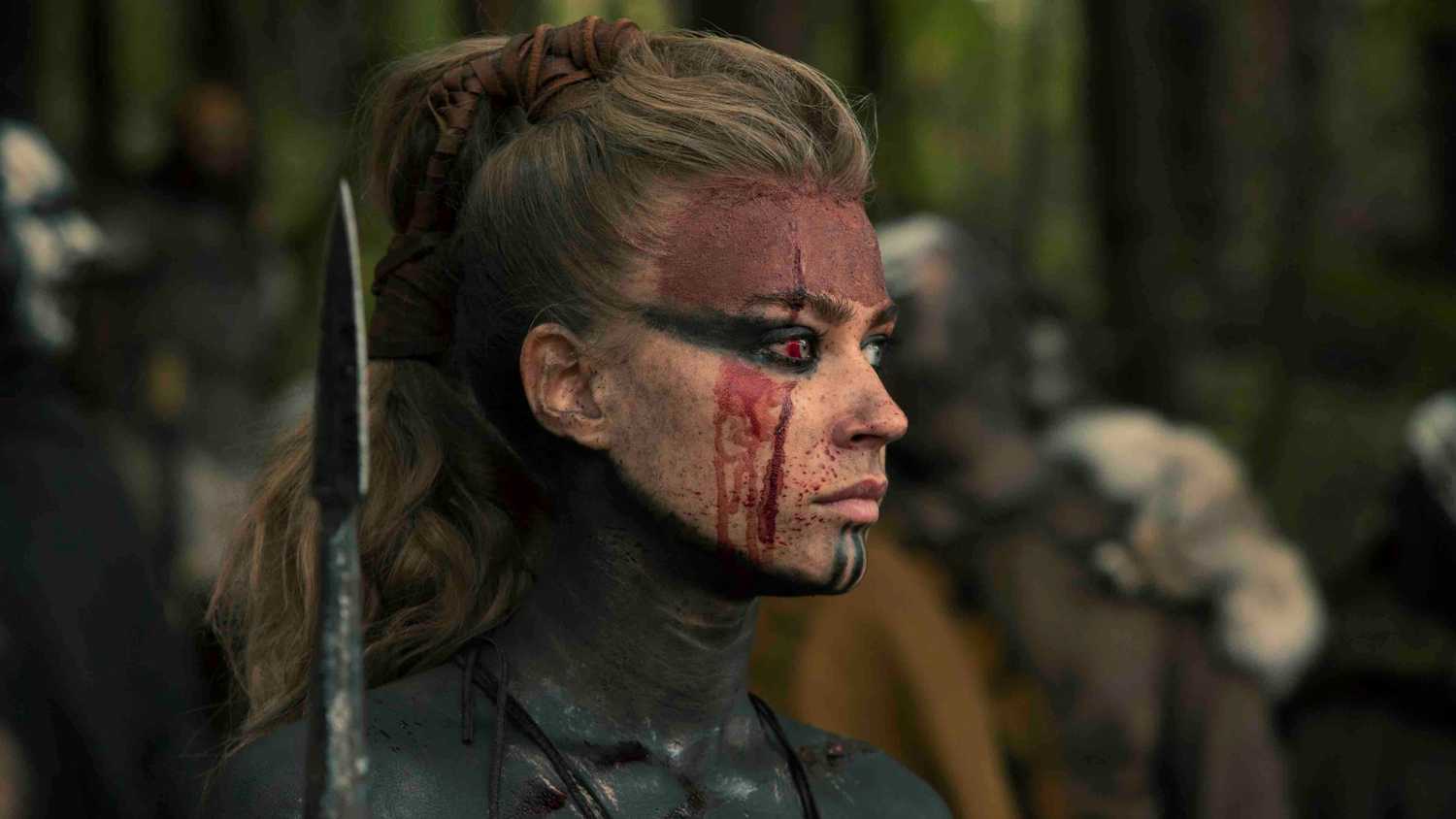 Thusnelda holds a spear in Barbarians