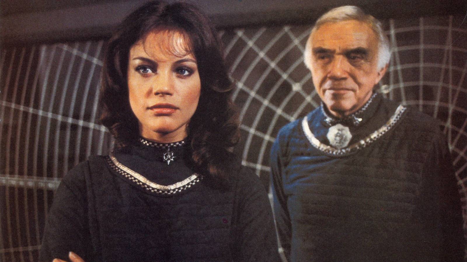 8 Classic Sci-Fi Series That Are Now Unwatchable