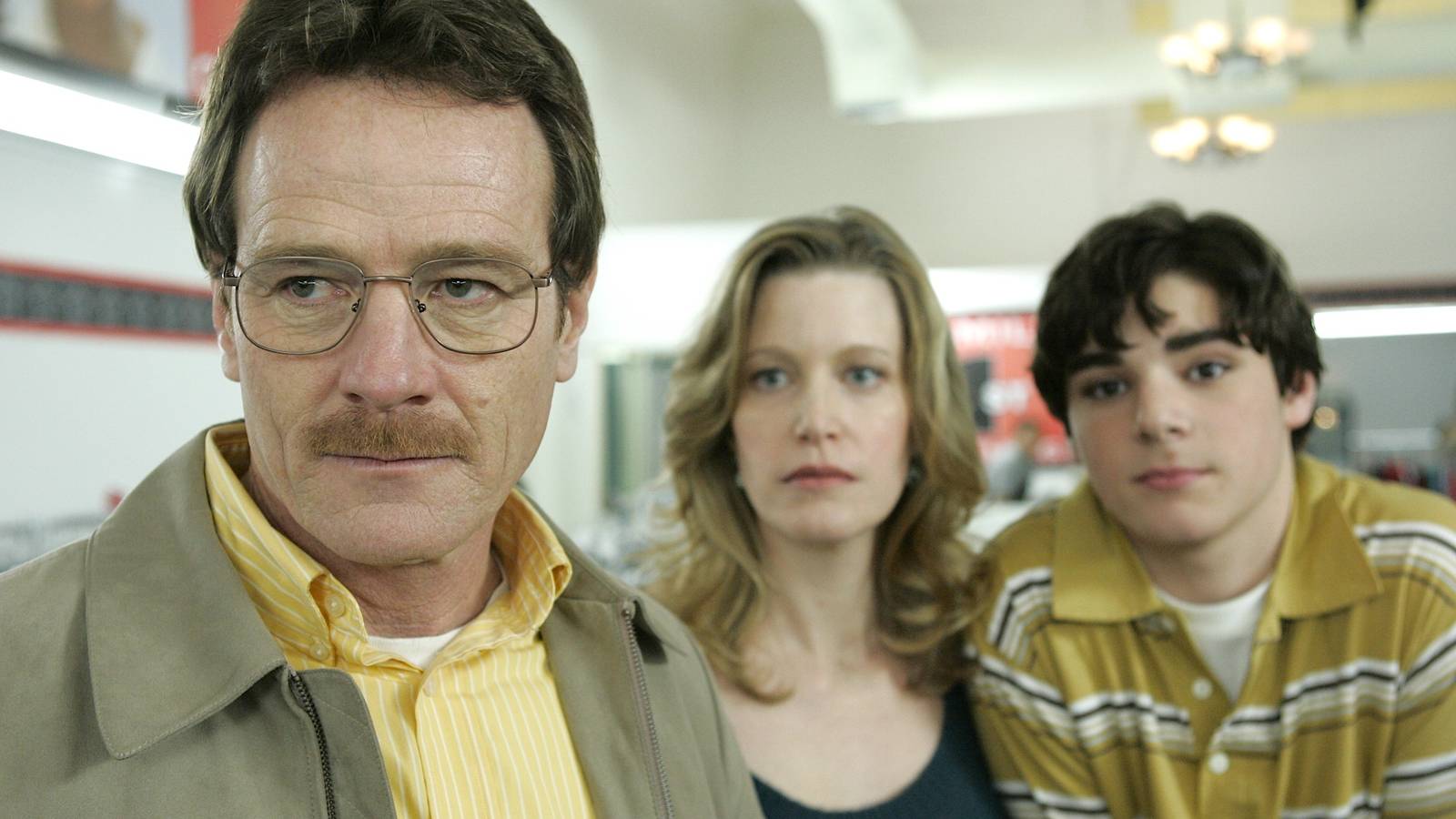 Bryan Cranston Pays Tribute to 'Breaking Bad' Co-Star RJ Mitte ...