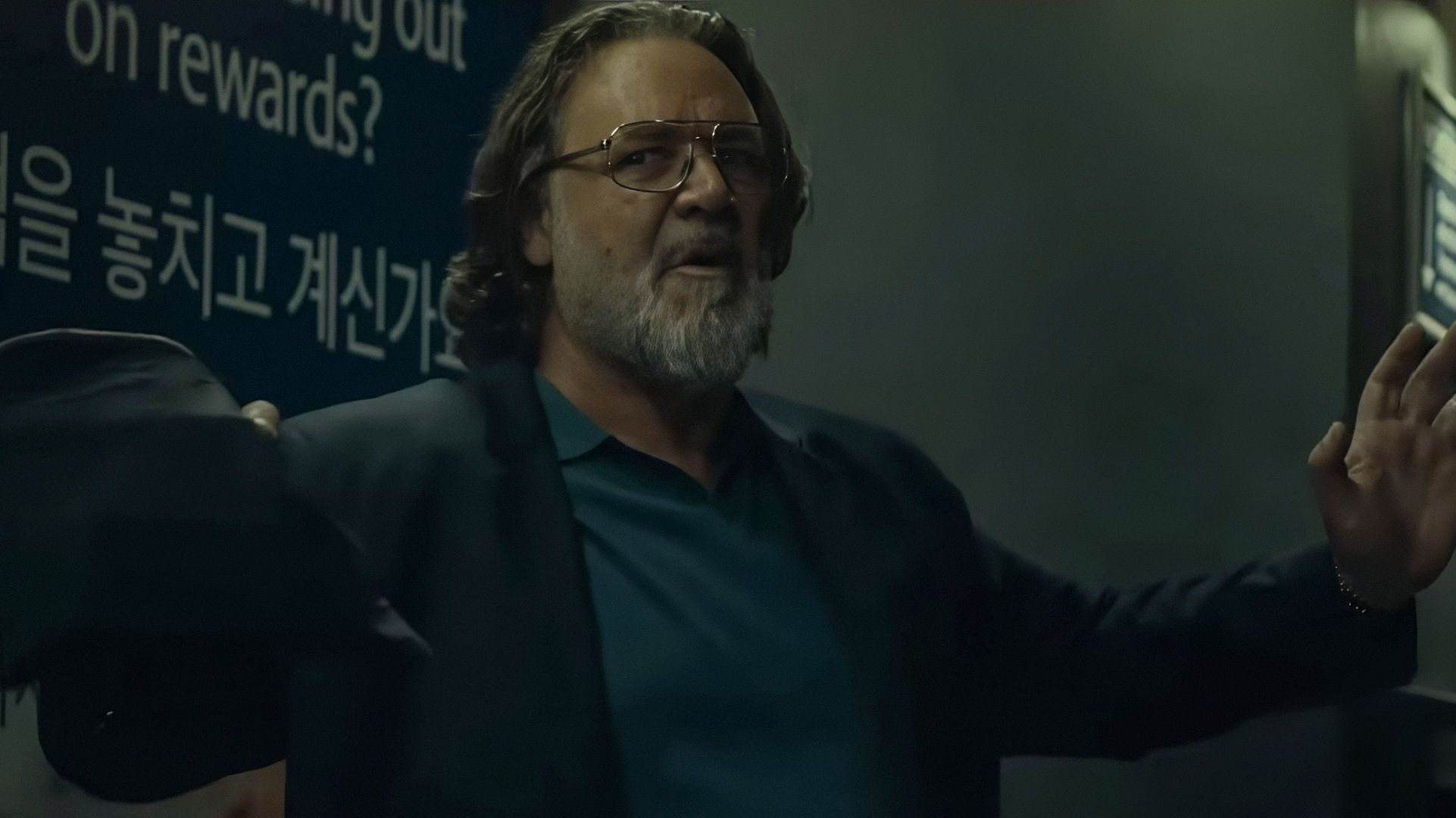 Russell Crowe Goes Full Liam Neeson in New Action Thriller That ...