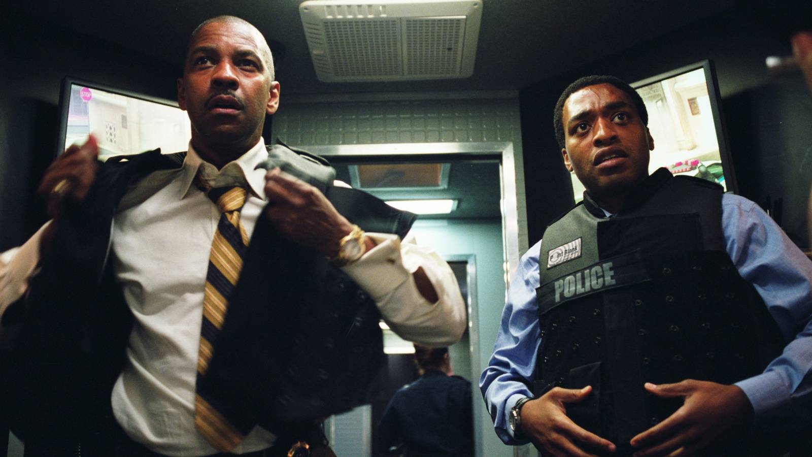 Denzel Washingtons und Chiwetel Ejiofors 129-minütiger Krimi-Thriller hat ...
