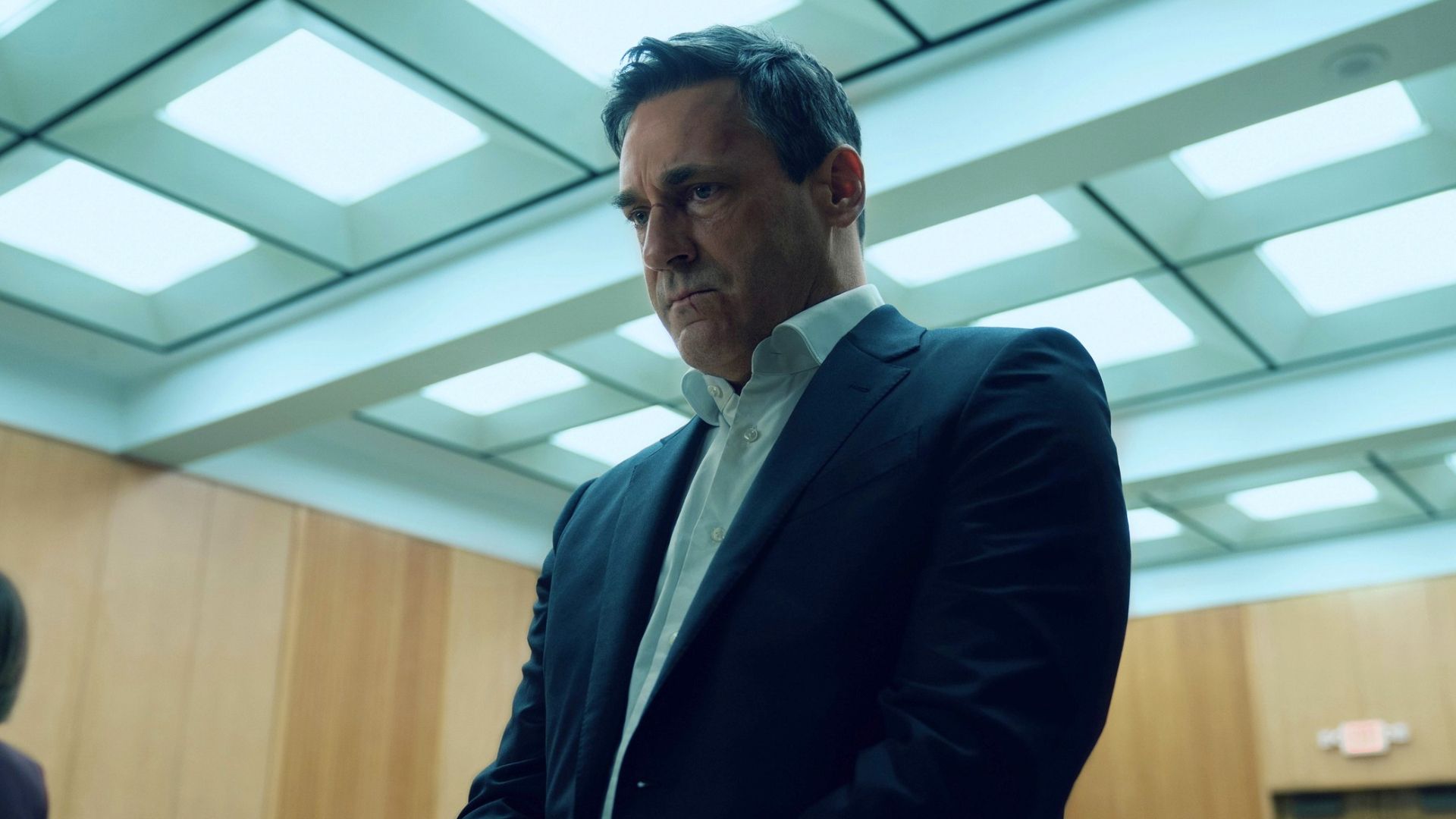 Jon Hamm's 19-Episode Crime Thriller Remains a Global Streaming Hit for Over 300 Days