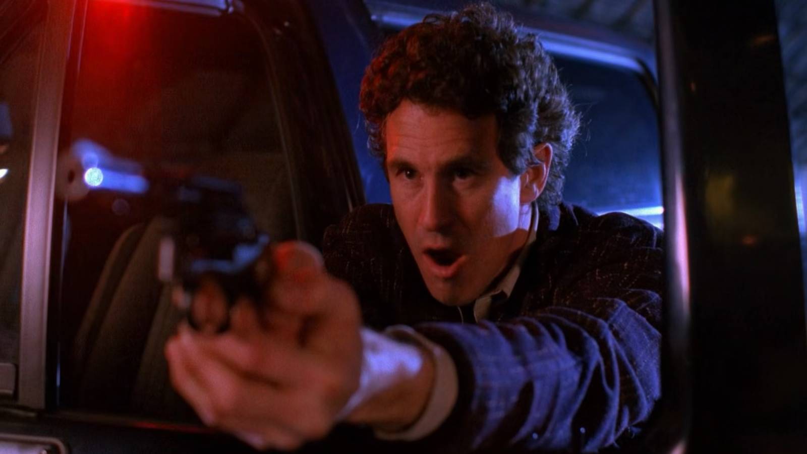 'Twin Peaks' Resurfaces to Become the No. 1 Series on Streaming