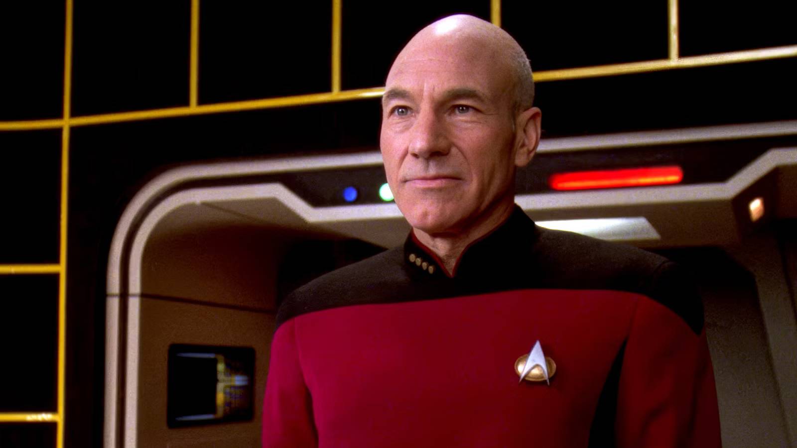 34 Years Later, Patrick Stewart's Favorite Star Trek Episode Is a Standalone Sci-Fi Masterpiece