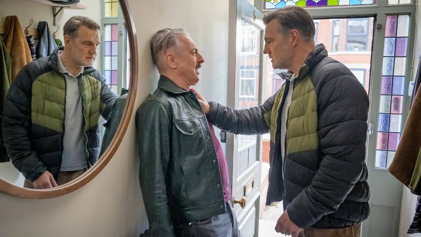 'Doctor Who' & 'Walking Dead' Icons Lead Near-Perfect Thriller That's ...
