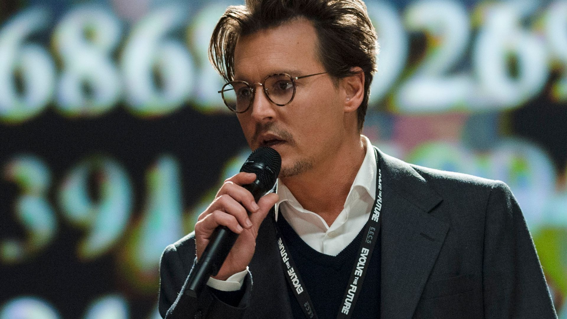 Johnny Depp & Christopher Nolan's Forgotten 119-Minute Sci-Fi Thriller ...