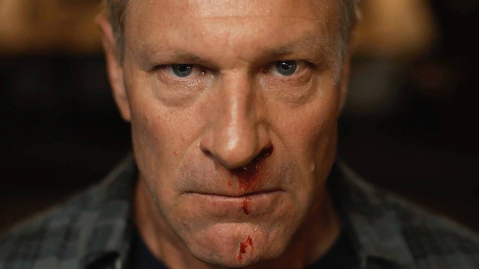 Goodbye Jason Bourne, Aaron Eckhart Is a Forgetful Assassin in New ...