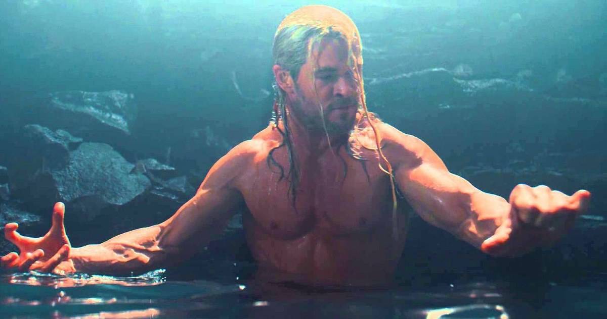 Thor Bathing Avengers: Age of Ultron Deleted Scene Has Thor Possessed