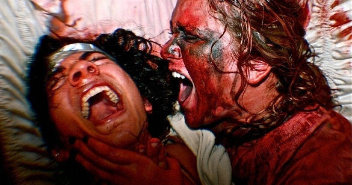 Insane 10-Hour Haunted House Has a 40-Page Waiver, Offers Survivors ...