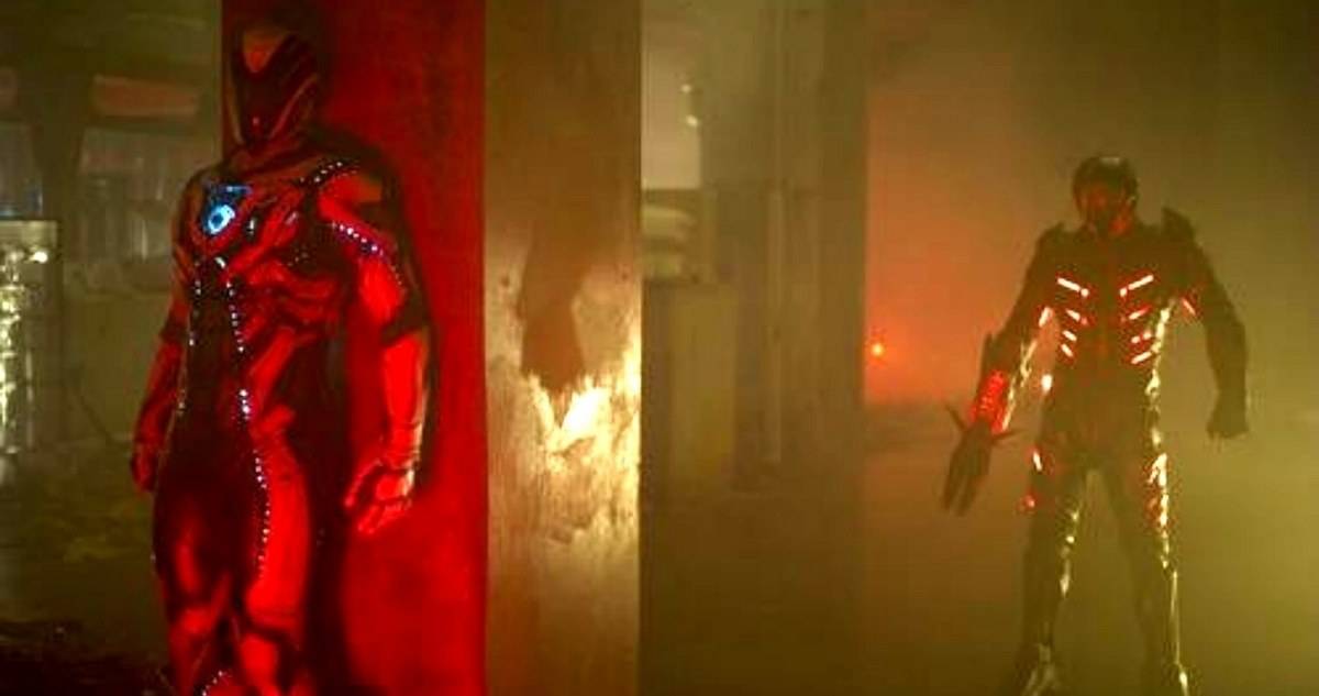7 New Max Steel Photos Reveal First Look at the Villainous Dread