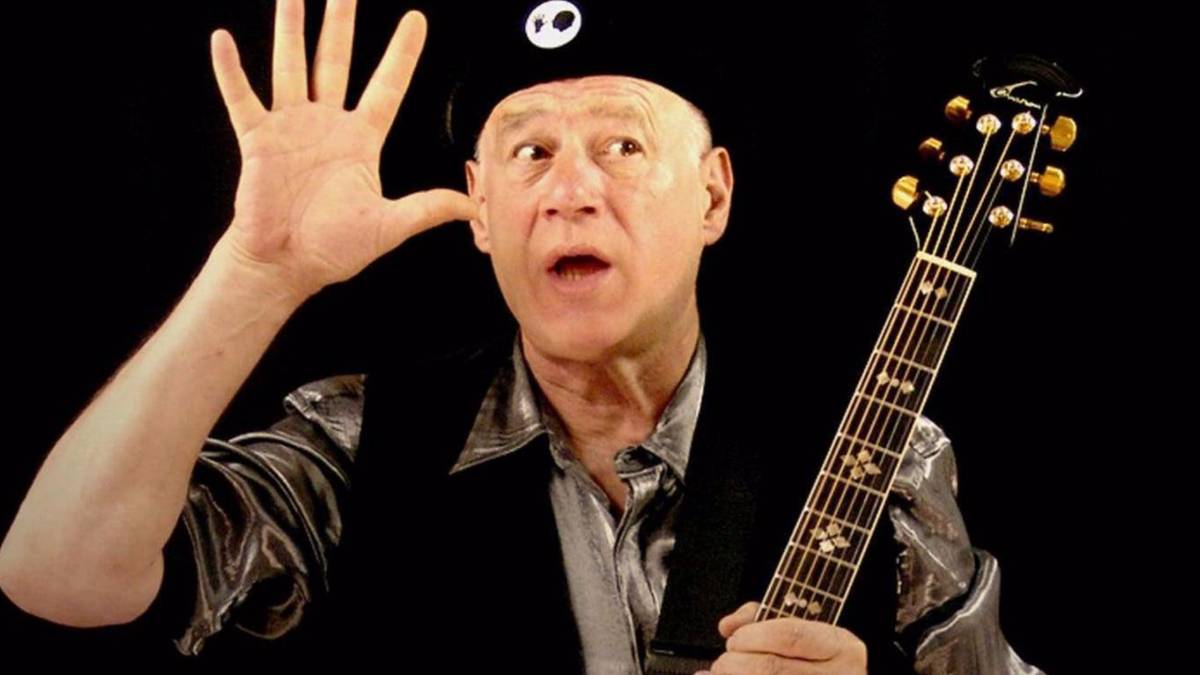 Neil Innes Python Neil Innes Dies, Monty Python Collaborator and The Rutles Co-Founder Was 75