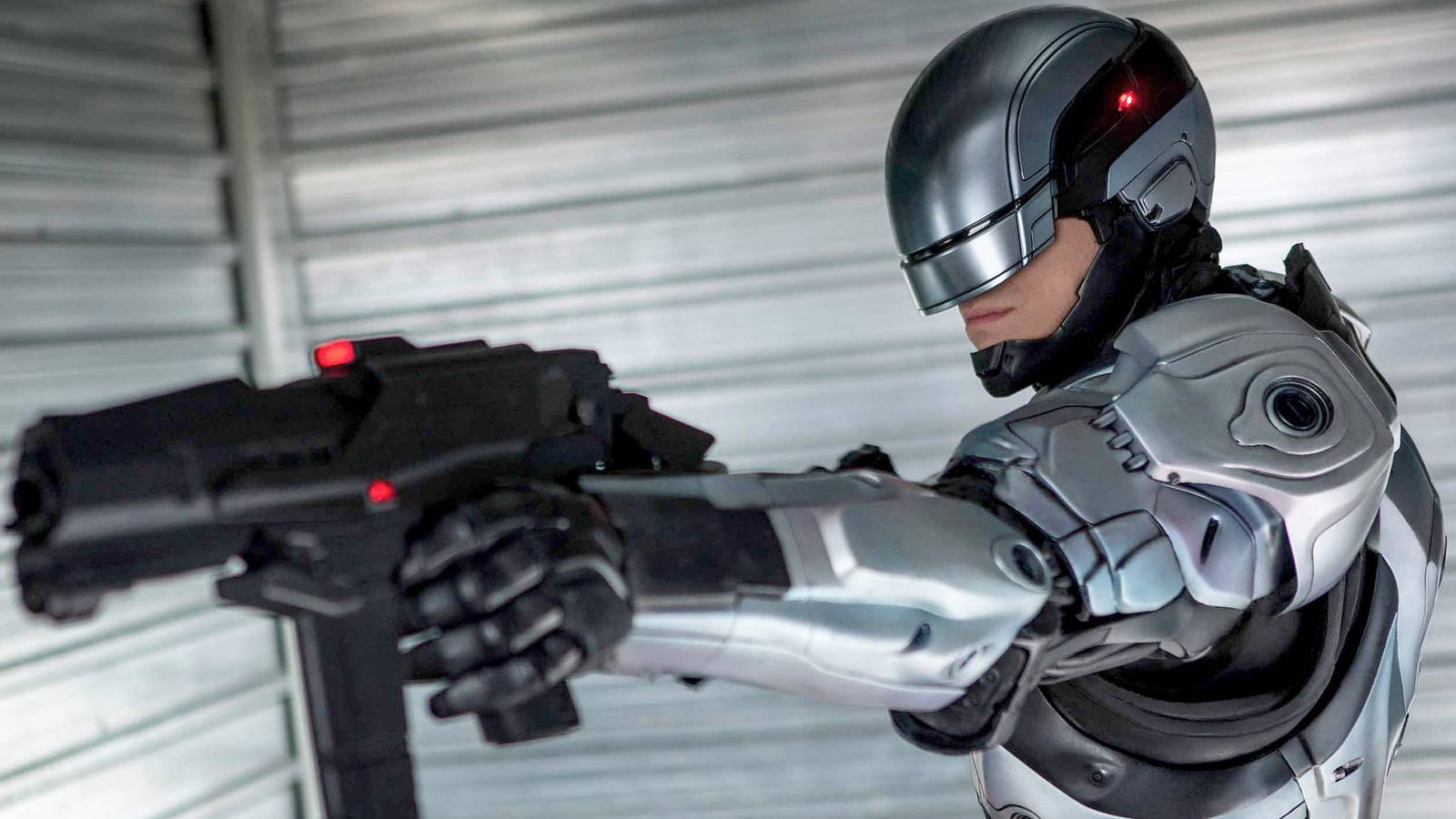 Why the Robocop Remake Failed with Fans According to Joel Kinnaman