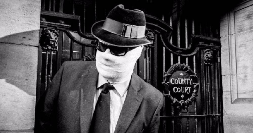 Blumhouse's Invisible Man Synopsis Puts a Scary Twist on Classic ...