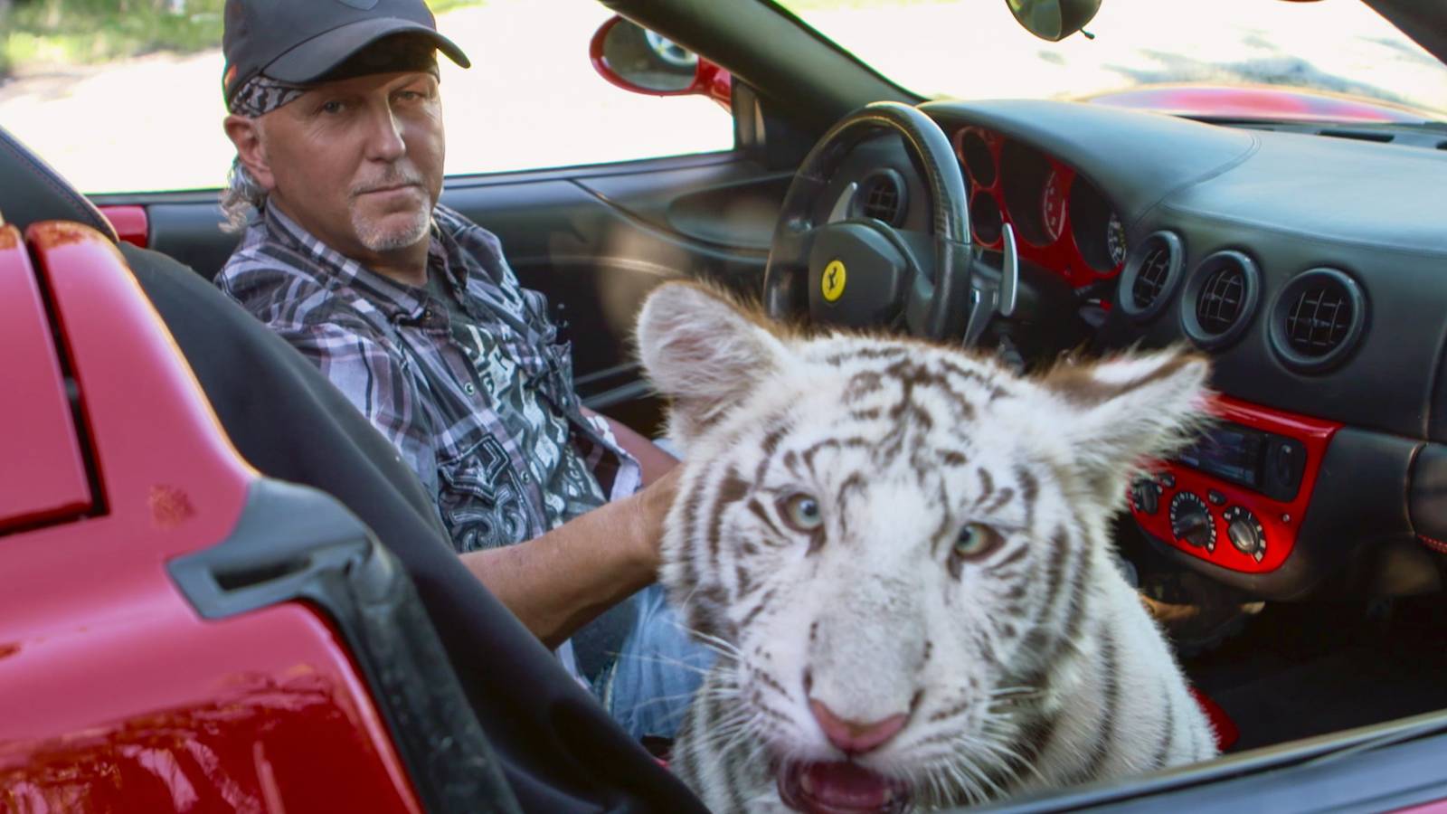 Jeff Lowe Promises to Leave Tiger King Zoo a Mess for New Owner Carol ...