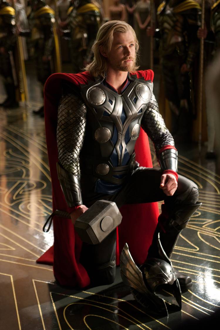 New Thor Photo Takes a Knee
