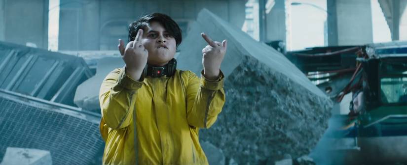 Deadpool 2 Images Dive Deep Into Explosive New Trailer