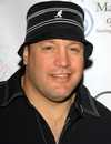 Kevin James como Eric Lamonsoff